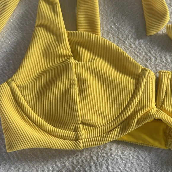 BEACH RIOT Core Collection Blair Top Lemon Yellow, Size Large, $118 - Picture 7 of 8